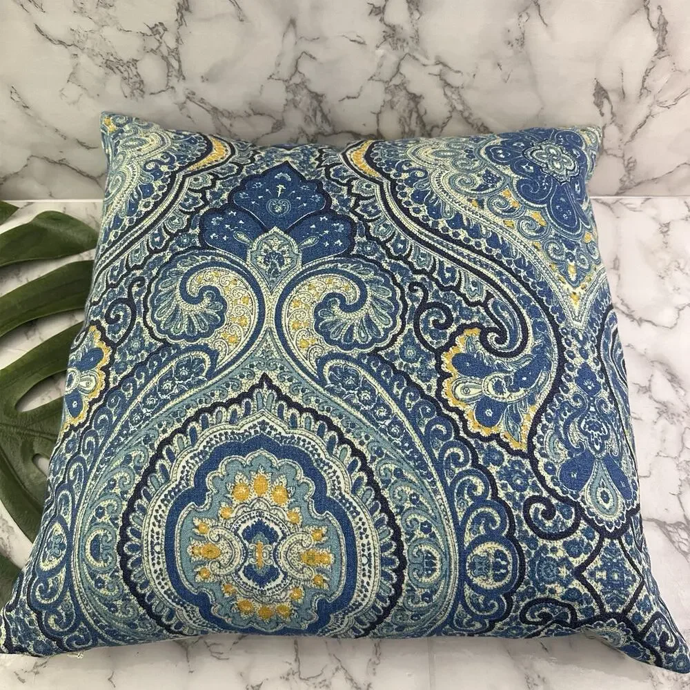 Pottery Barn Ikat Paisley Reversible Throw Pillow Blue White Down Fill Insert 18
